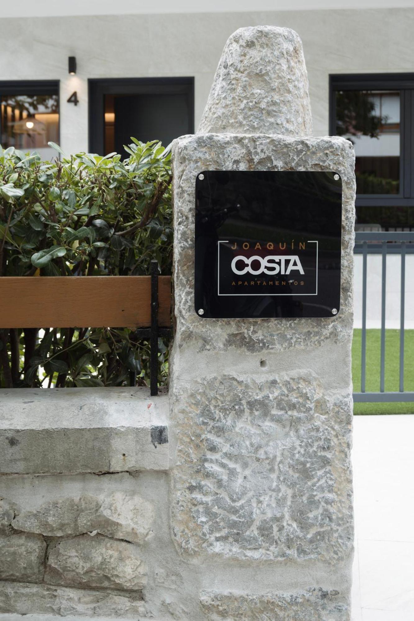 Apartamentos Joaquin Costa Santander Exterior foto