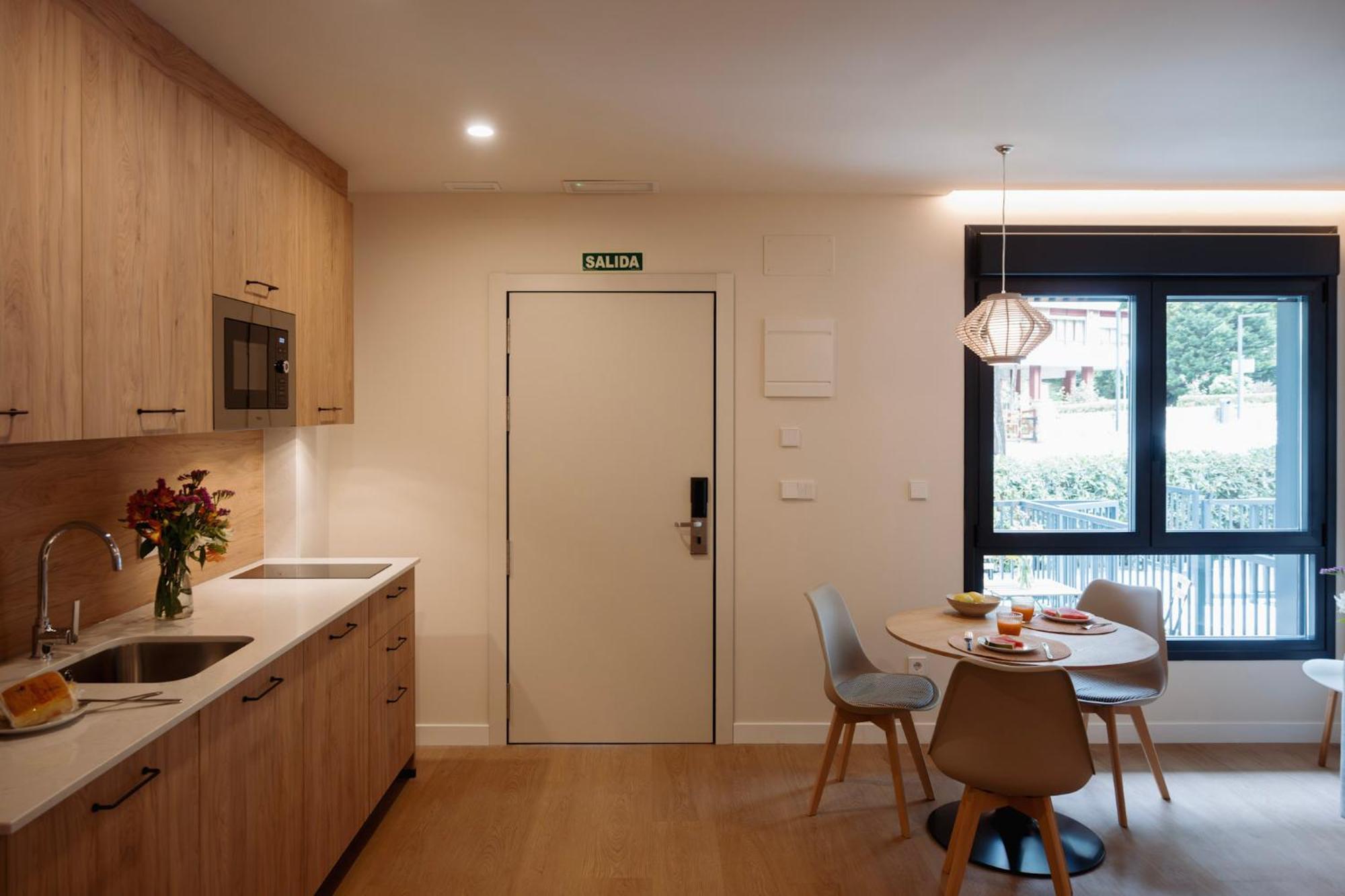Apartamentos Joaquin Costa Santander Exterior foto