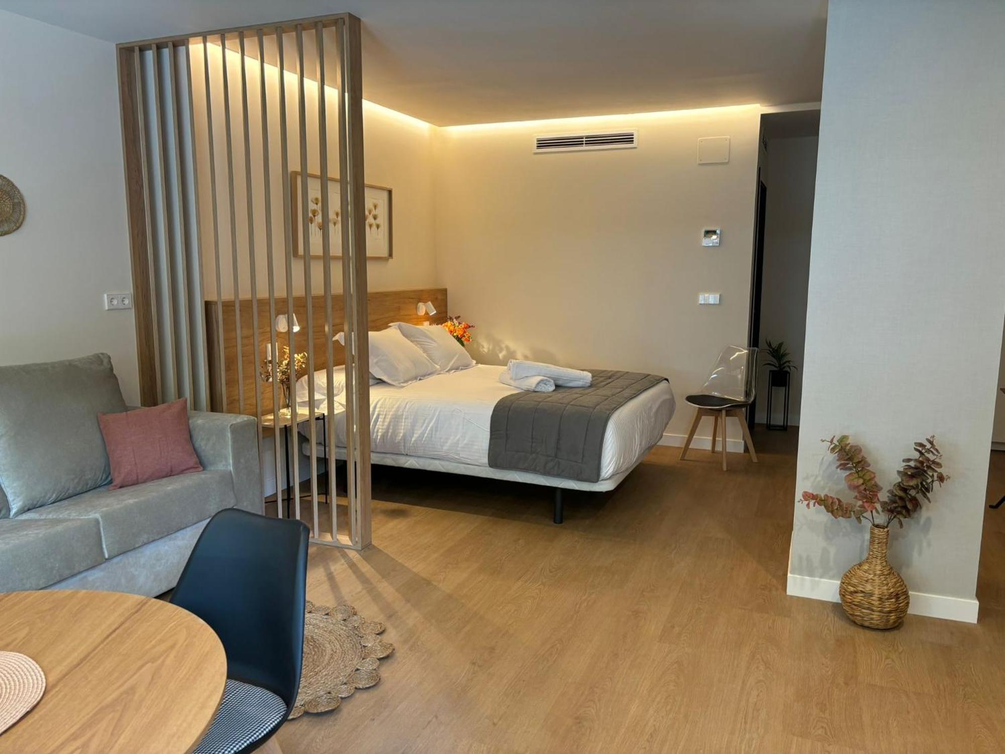 Apartamentos Joaquin Costa Santander Exterior foto